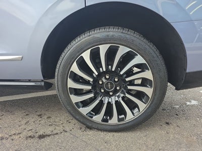 2022 Lincoln Navigator Black Label