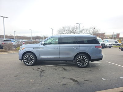 2022 Lincoln Navigator Black Label