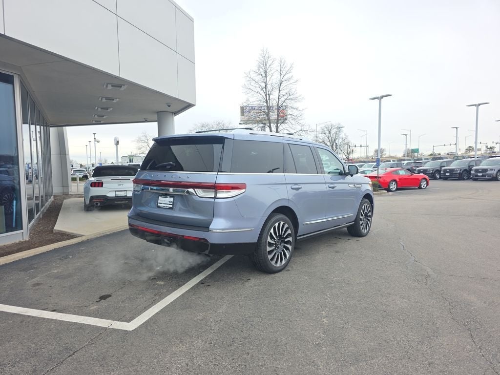 2022 Lincoln Navigator Black Label