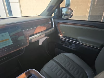 2022 Rivian R1T Adventure