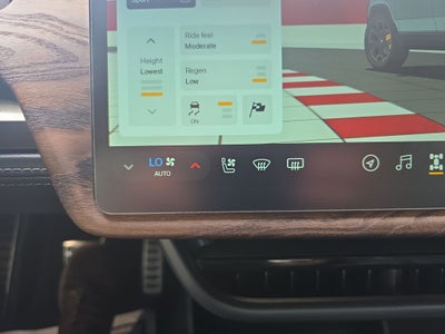 2022 Rivian R1T Adventure