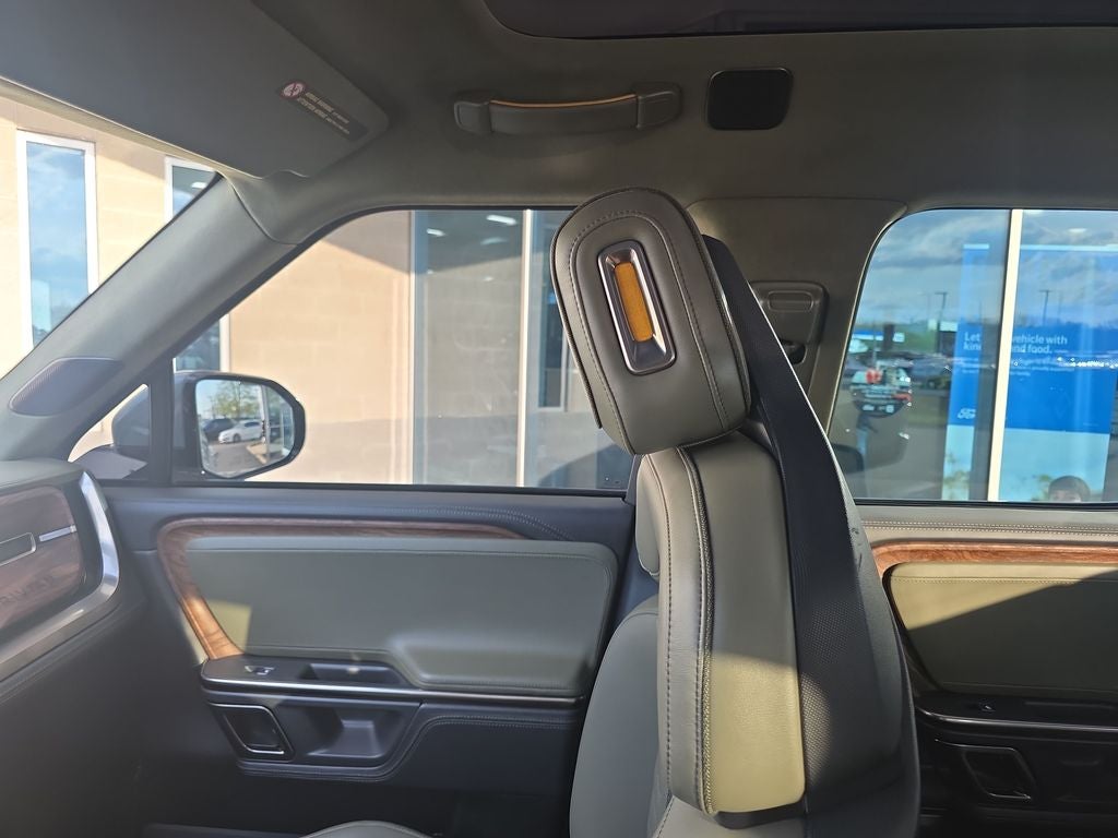 2022 Rivian R1T Adventure