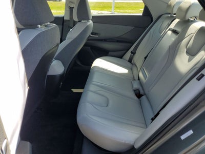 2024 Hyundai Elantra Limited