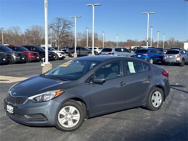 Used 2016 Kia Forte LX with VIN KNAFK4A68G5614707 for sale in Shorewood, IL