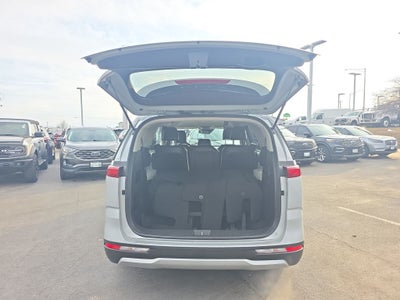 2023 Kia Carnival LX