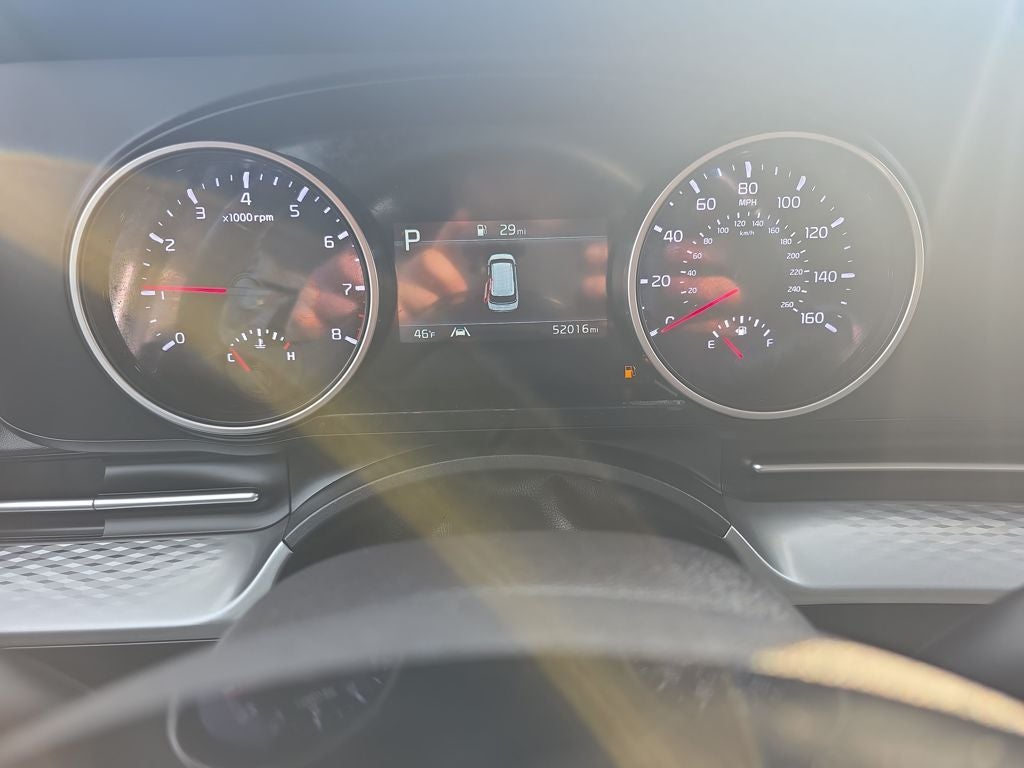 2023 Kia Carnival LX