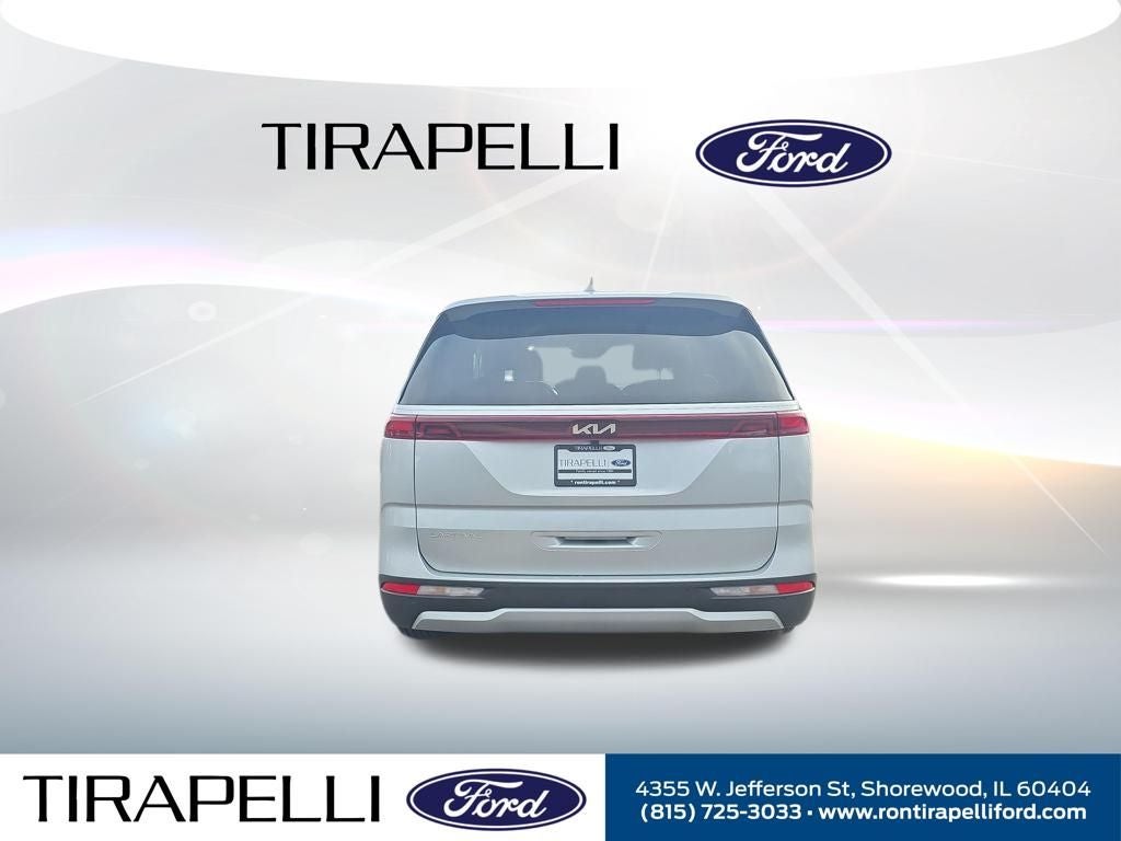 2023 Kia Carnival LX