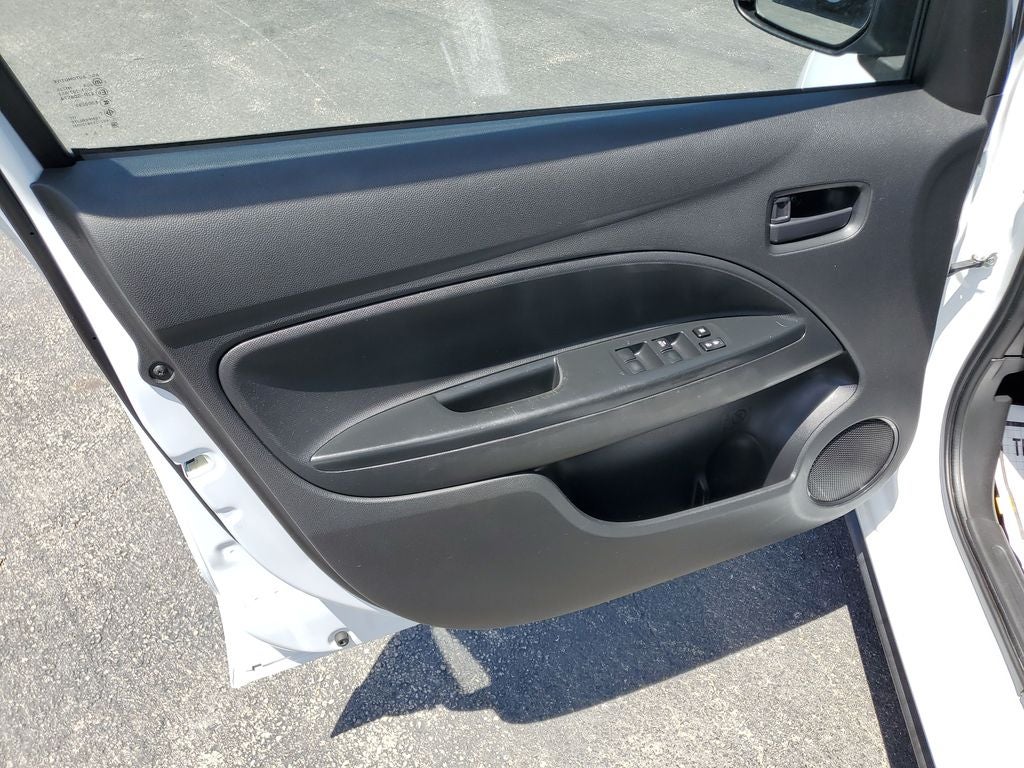 2021 Mitsubishi Mirage ES
