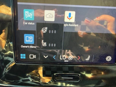 2025 Volvo XC40 B5 Plus Bright Theme