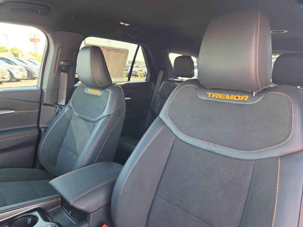 2027 Ford Explorer 4DR AWD TREMOR
