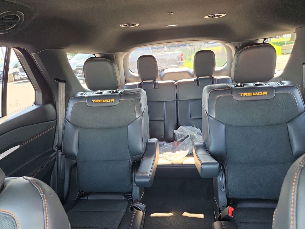 2027 Ford Explorer 4DR AWD TREMOR