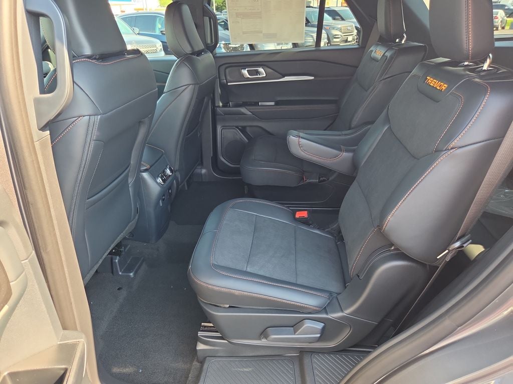 2027 Ford Explorer 4DR AWD TREMOR