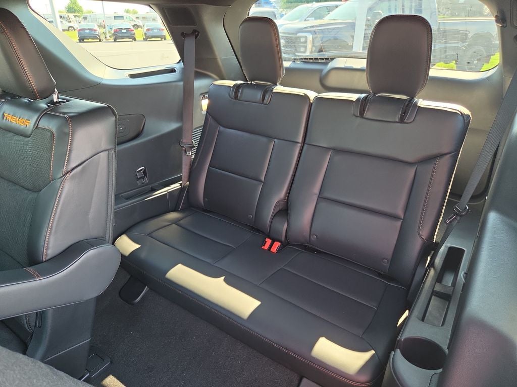 2027 Ford Explorer 4DR AWD TREMOR