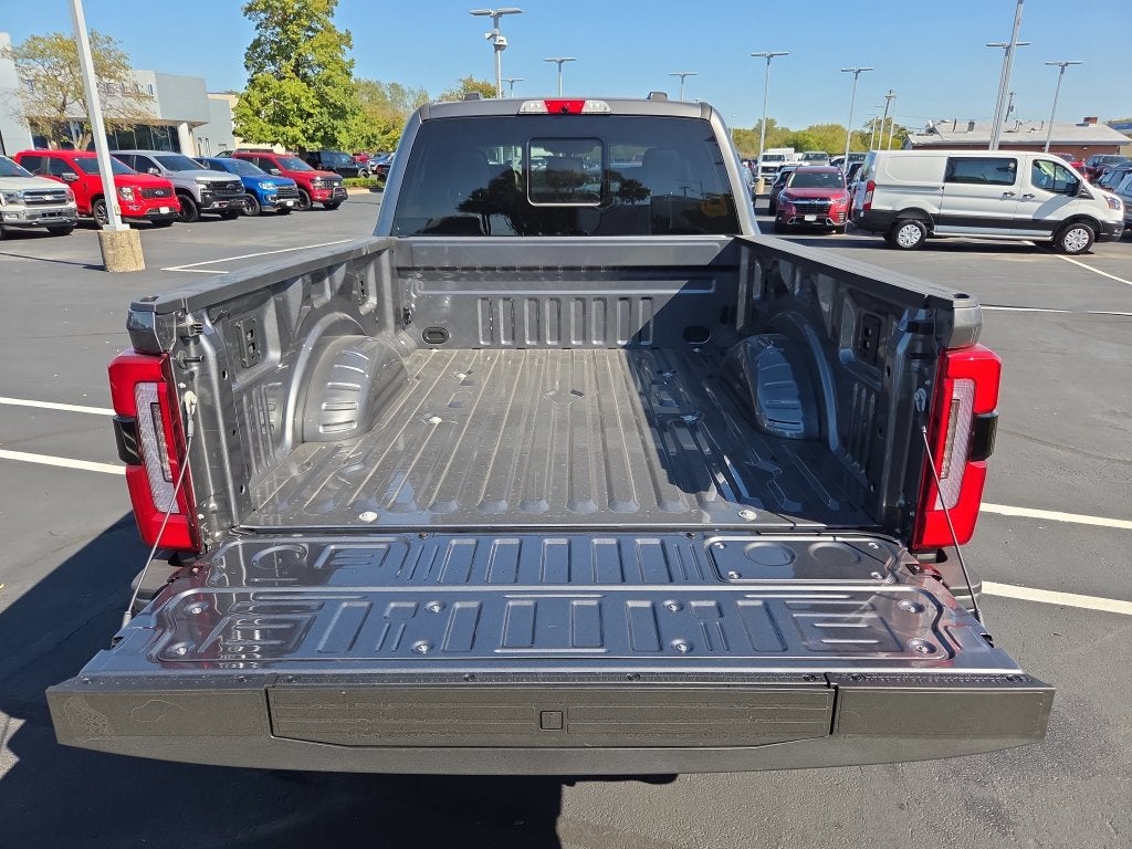 2027 Ford F-250SD F-250® Platinum®