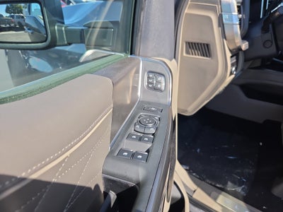 2027 Ford F-250SD F-250® Platinum®