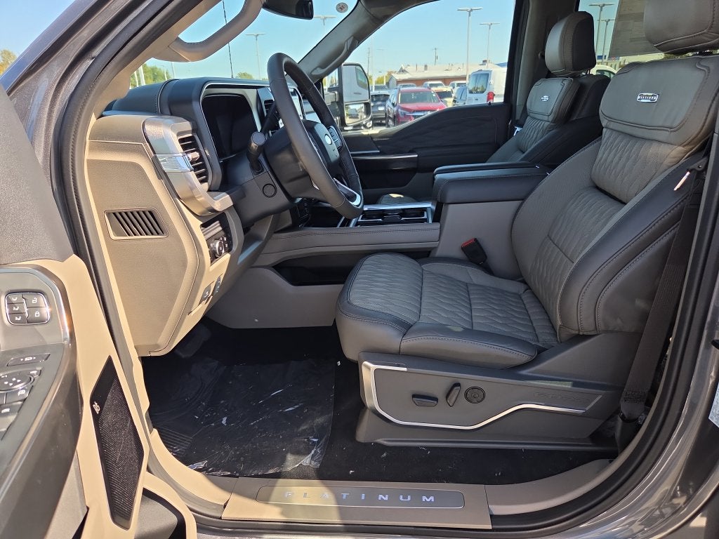 2027 Ford F-250SD F-250® Platinum®