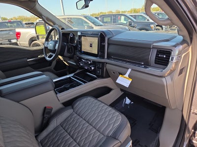 2027 Ford F-250SD F-250® Platinum®