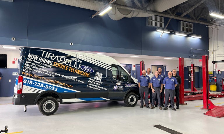 Ron Tirapelli Service Crew